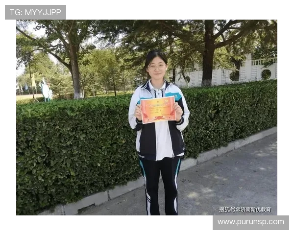 篮球梦想与拼搏之路如何成就运动员的辉煌人生与球场上的荣耀时刻