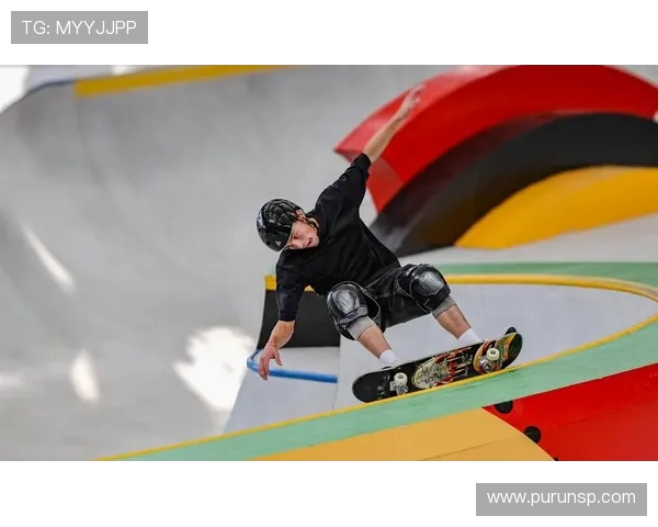 南京滑板队在攀岩联赛中的默契配合与精彩表现分析